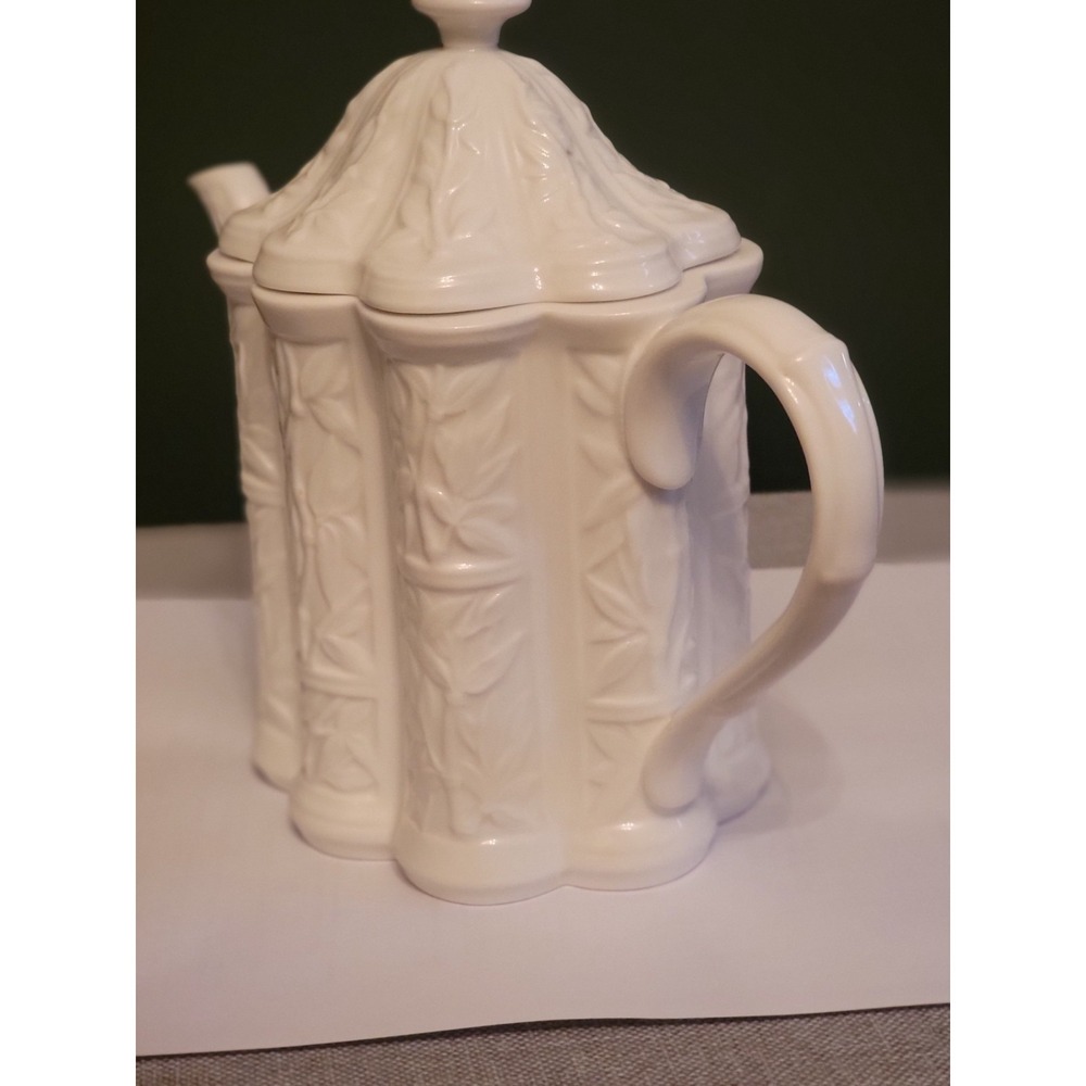 Spode F1420 Embossed Bamboo & Trellis Teapot - Spode Bone China England *Rare* - Picture 3 of 7